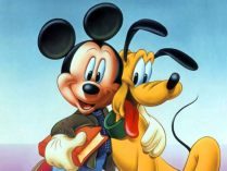 Mickey y Pluto